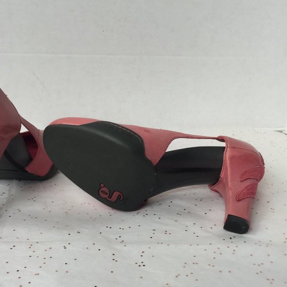 Cole Haan G Series  Barbie Pink Cut out Pump Embroidery  Size 6 Y2K aesthetic - Picture 6 of 7